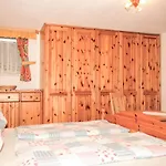 Poldi By Interhome Apartmán *