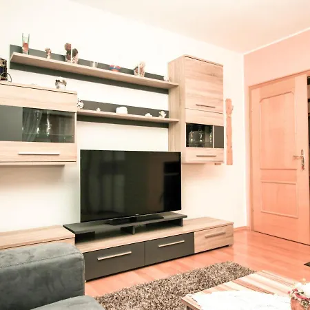 Apartment Poldi By Interhome