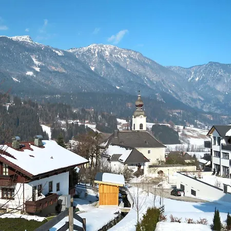 Daire Poldi By Interhome Haus im Ennstal